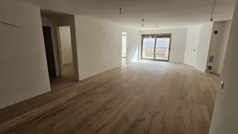 Expose Erstbezug in Baden: Helle Wohnung mit Terrasse in Top-Lage