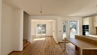 Expose INKLUSIVE KÜCHE! TRAUMHAFTES 5 ZIMMER REIHENHAUS MIT EIGENGARTEN UND STELLPLATZ NÄHE U6 PERFEKTASTRASSE!