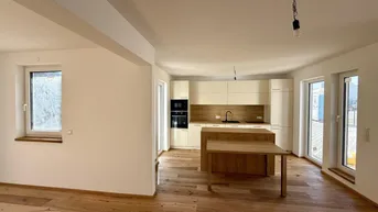 Expose NEU! TRAUMHAFTE 5 ZIMMER REIHENHÄUSER MIT EIGENGÄRTEN UND STELLPLÄTZEN NÄHE U6 PERFEKTASTRASSE!