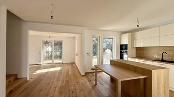 Expose NEU! TRAUMHAFTE 5 ZIMMER REIHENHÄUSER MIT EIGENGÄRTEN UND STELLPLÄTZEN NÄHE U6 PERFEKTASTRASSE!