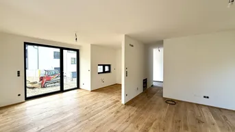 Expose PREISREDUKTION! EXKLUSIVE 4-5 ZIMMER DOPPELHAUSHÄLFTEN MIT FREIFLÄCHEN IN GRÜNRUHELAGE!