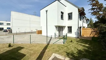 Expose INKLUSIVE KÜCHE! TRAUMHAFTES 5 ZIMMER REIHENHAUS MIT EIGENGARTEN UND STELLPLATZ NÄHE U6 PERFEKTASTRASSE!