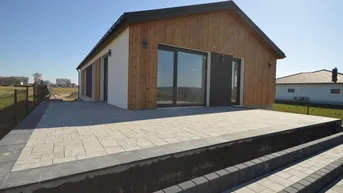 Expose Neubau - Einfamilienhaus mit Top - Ausstattung in Großpetersdorf !