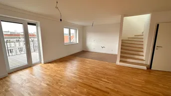 Expose Neuer Preis Penthouse mit Klimaanlage