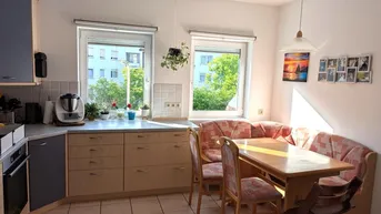 Expose Große Wohnung mit einzigartigen Garten