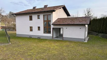 Expose Haus in Top Zustand für 2 Familien