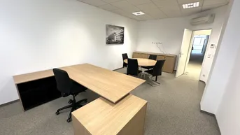 Expose Moderne Büroflächen im Zentrum - mit Lounge und voll ausgestatteten Besprechungsräumen