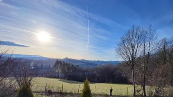 Expose KOMPAKTES HAUS MIT TOLLER FERNSICHT