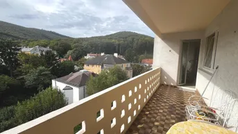 Expose "NEUER PREIS" 3 ZIMMER WOHNUNG MIT LOGGIA UND GRÜNBLICK