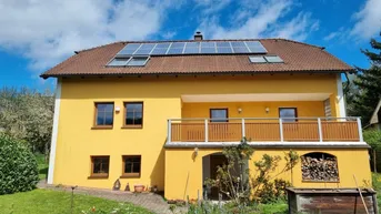 Expose SEHR GEPFLEGTES UND GERÄUMIGES EINFAMILIENHAUS IN SÜDLAGE