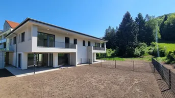 Expose NEUBAU - DOPPELHAUSHÄLFTE IN SONNIGER LAGE