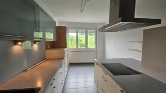 Expose SCHÖNE DREI ZIMMERWOHNUNG IN ALTLENGBACH