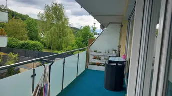Expose MÖBLIERTE STARTER-WOHNUNG MIT BALKON UND GARAGENPLATZ
