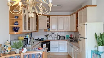 Expose Einfamilienhaus mit viel Platz und einer Scheune!