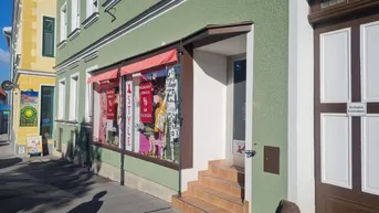 Expose KLEINES, FEINES GESCHÄFTSLOKAL BZW. PRAXIS AM HAUPTPLATZ