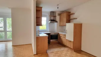 Expose SEHR GEPFLEGTE 2-ZIMMERWOHNUNG IN RUHIGER LAGE