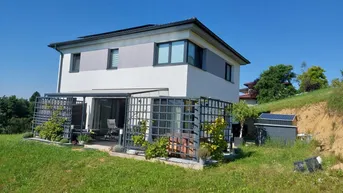Expose Neues Eigenheim mit traumhafter Aussicht und neuer Photovoltaikanlage!