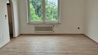 Expose 2 Zimmer Wohnung im Zentrum Neunkirchen zu vergeben!
