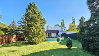 Expose Grundstück in Baden mit bewohnbaren Bungalow und Neubaumöglichkeit