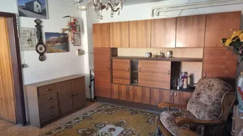 Expose NEUER PREIS: großzügiges Wohnhaus mit zwei Wohneinheiten in Stadtnähe
