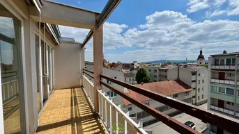 Expose Zentrum: Helle 5 Zimmer-Wohnung ca. 116m² - Nähe Steinertor mit Stadt- und Kreuzbergblick