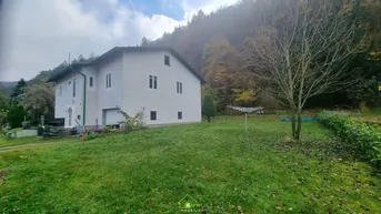 Expose NEU AM MARKT: Wohnhaus am Waldrand