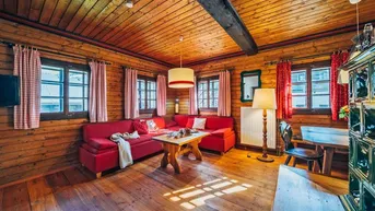 Expose Gemütliches Ferienappartement im charmanten Bauernhaus-Stil in den Kärntner Nockbergen mit Bergpanorama und Ski-In/Ski-Out Vergnügen