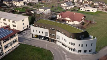 Expose 	SONNENUNTERGANG ZU VERKAUFEN / 54 M² DACHGESCHOSSWOHNUNG IM ZENTRUM VON DIETACH / ERSTBEZUG