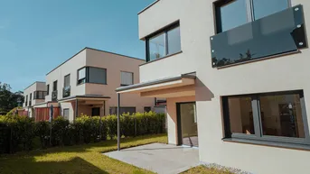 Expose KURZFRISTIG BEZIEHBAR: DOPPELHAUS 115 M² DAS QUANTL DIETACH