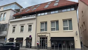 Expose Bruck Hauptplatz 