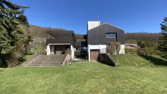 Expose DOMIZIL in malerischer TOPLAGE + absolut RUHIG + schöner GARTEN + FERNSICHT!
