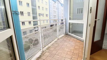 Expose VERMIETET bis 31.03.2028 - OPTIMALE Familienwohnung in ZENTRALER LAGE!