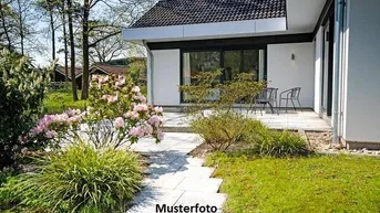Expose +++ Kleingartenhaus mit Terrasse +++