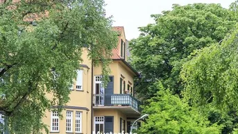 Expose Wohn- und Geschäftshaus mit Terrasse und Garage