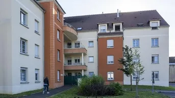 Expose 2-Zimmer-Wohnung mit großzügigen Nebenflächen