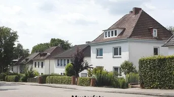 Expose +++ Einfamilienhaus mit Terrasse und Garten +++