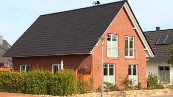 Expose +++ Großes 2-Familienhaus mit Doppelgarage +++