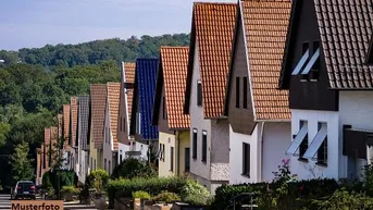 Expose Einfamilienhaus mit Garage + provisionsfrei +