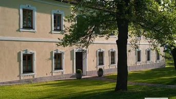 Expose Einfamilienhaus mit Rinderstall und Doppelgarage
