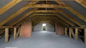 Expose 3-Zimmer-Wohnung mit Balkon + sehr guter Zustand +
