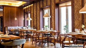 Expose Restaurantgebäude im Nahbereich einer Sesselliftanlage