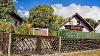 Expose Einfamilienhaus mit Nebengebäude im Rohbau