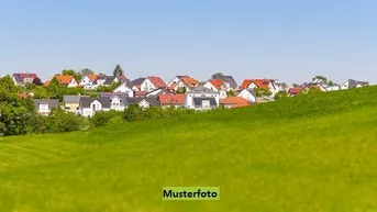 Expose Einfamilien-Doppelhaushälfte in guter Wohnlage