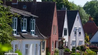 Expose Einfamilienhaus mit Garage