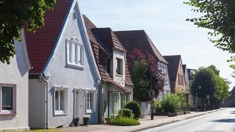 Expose Einfamilienhaus mit Nebengebäude