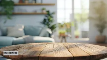 Expose Einfamilien-Doppelhaushälfte mit Dachterrasse und Pkw-Stellplätzen