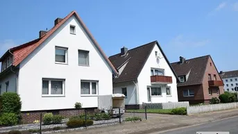 Expose +++ Sehr gepflegtes 2-Familienhaus mit Garten und Terrasse +++