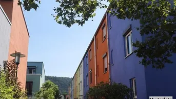 Expose Einfamilien-Reihenmittelhaus mit Terrasse und Garten