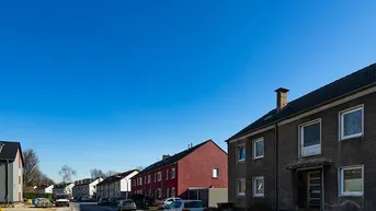 Expose Einfamilien-Reihenmittelhaus mit Terrasse und Garten