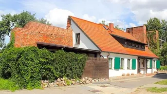 Expose Land- und Forstwirtschaftl. Anwesen mit Hofstelle